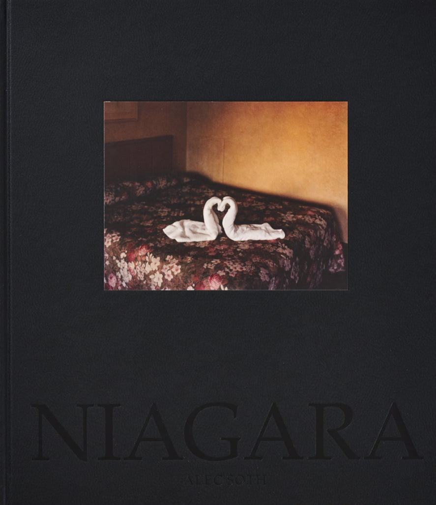 ALEC SOTH NIAGARA アレック・ソス 作品集 写真集 ナイアガラ Niagara - アレック・ソス | shashasha 写々者 - 写真集とアート