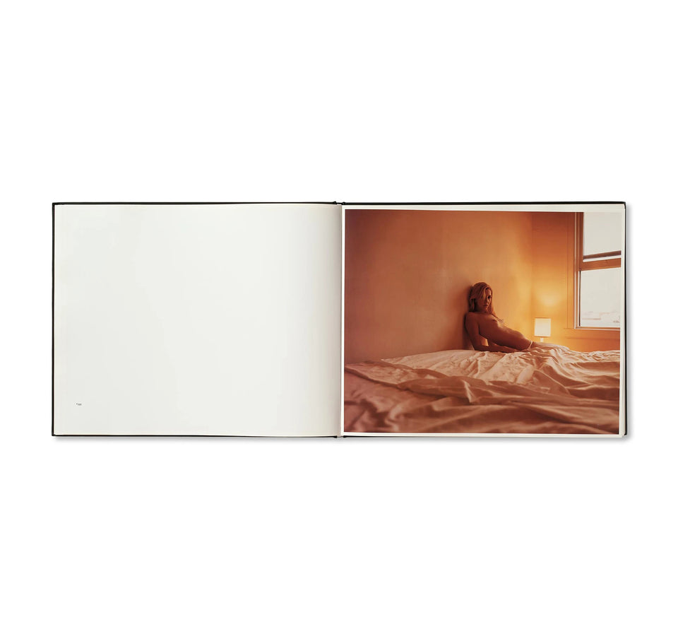 Todd Hido: BETWEEN THE TWO